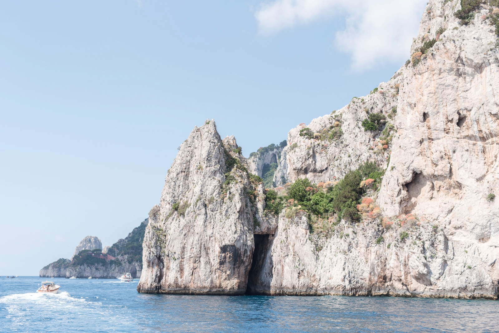capri-italy-amalfi-coast-via-mediterranean-cruise-carnival-vista-photo_5560.jpg