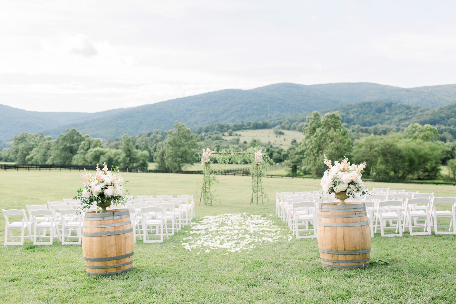 king-family-vineyards-charlottesville-virginia-wedding-photographer-photo_7886.jpg