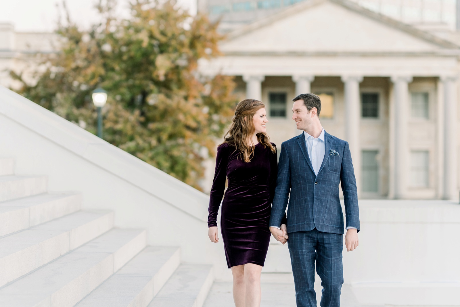 richmond-virginia-monument-avenue-state-capitol-fall-engagement-session-photo_9221.jpg