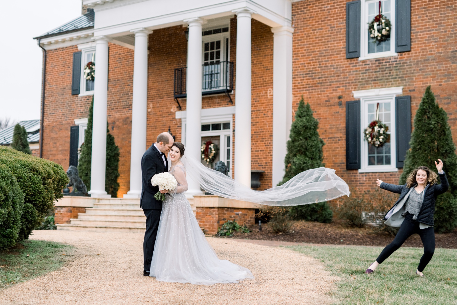 Virginia-wedding-photographer-behind-the-scenes-photo_0196.jpg