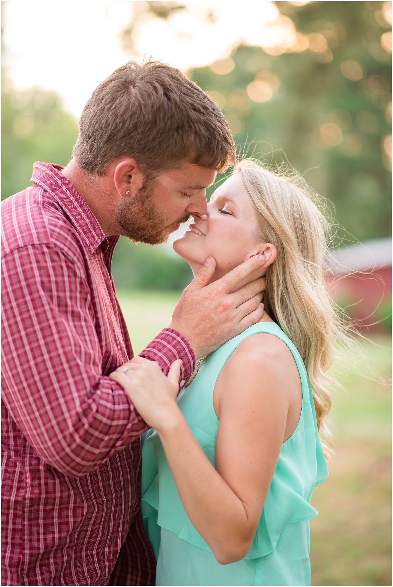 dare yorktown beach hogge silver lab puppy engagement pictures