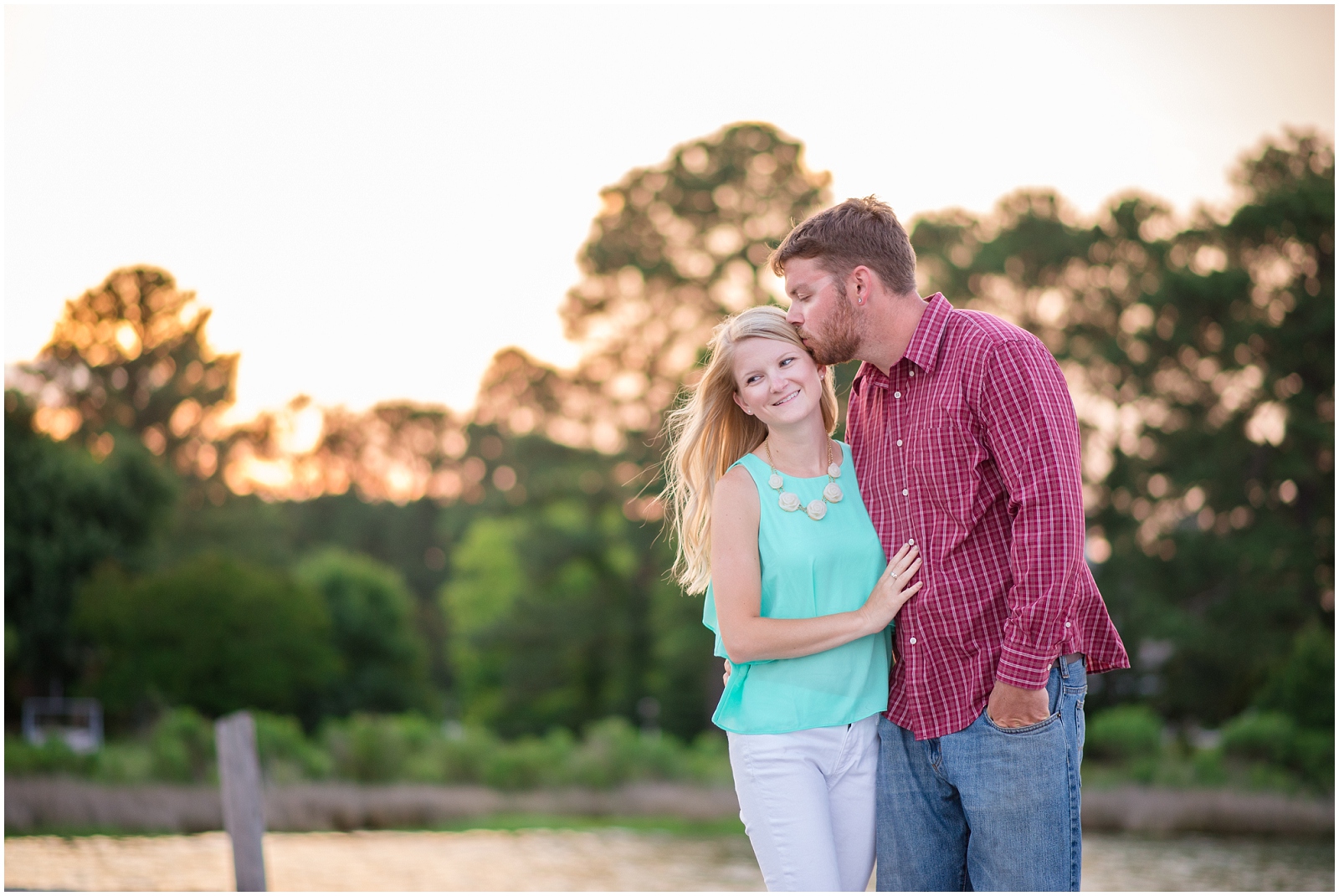 dare yorktown beach hogge silver lab puppy engagement pictures