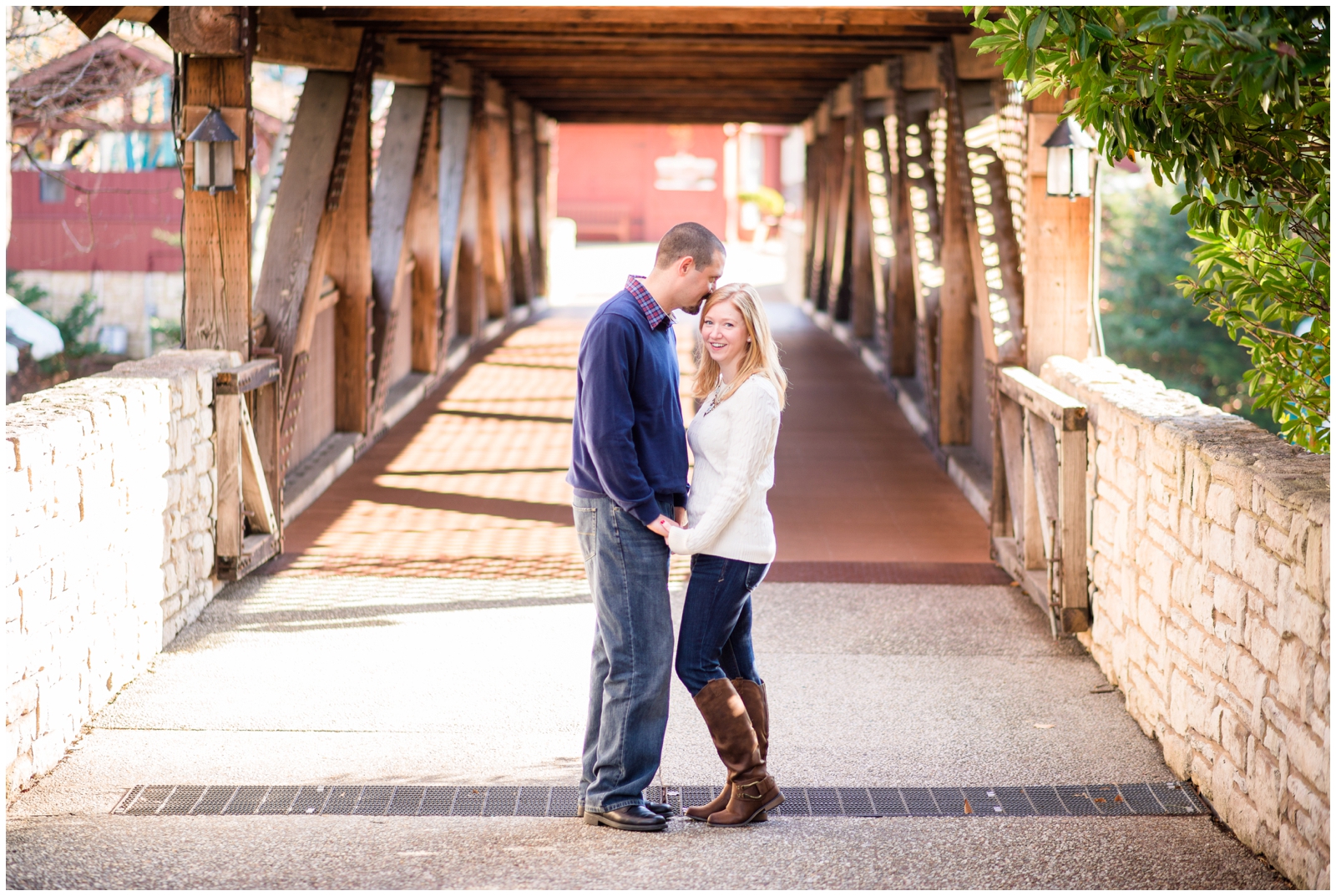 busch gardens williamsburg christmastown virginia engagement pictures