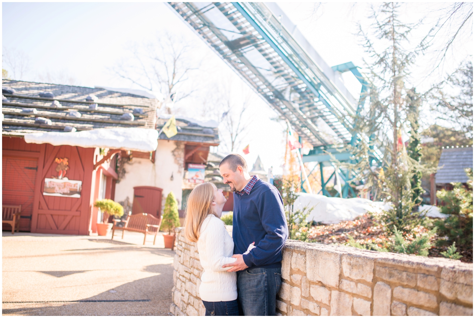 busch gardens williamsburg christmastown virginia engagement pictures