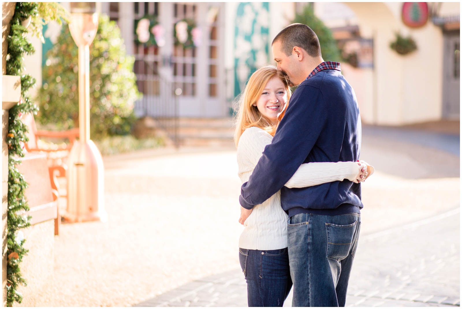 busch gardens williamsburg christmastown virginia engagement pictures