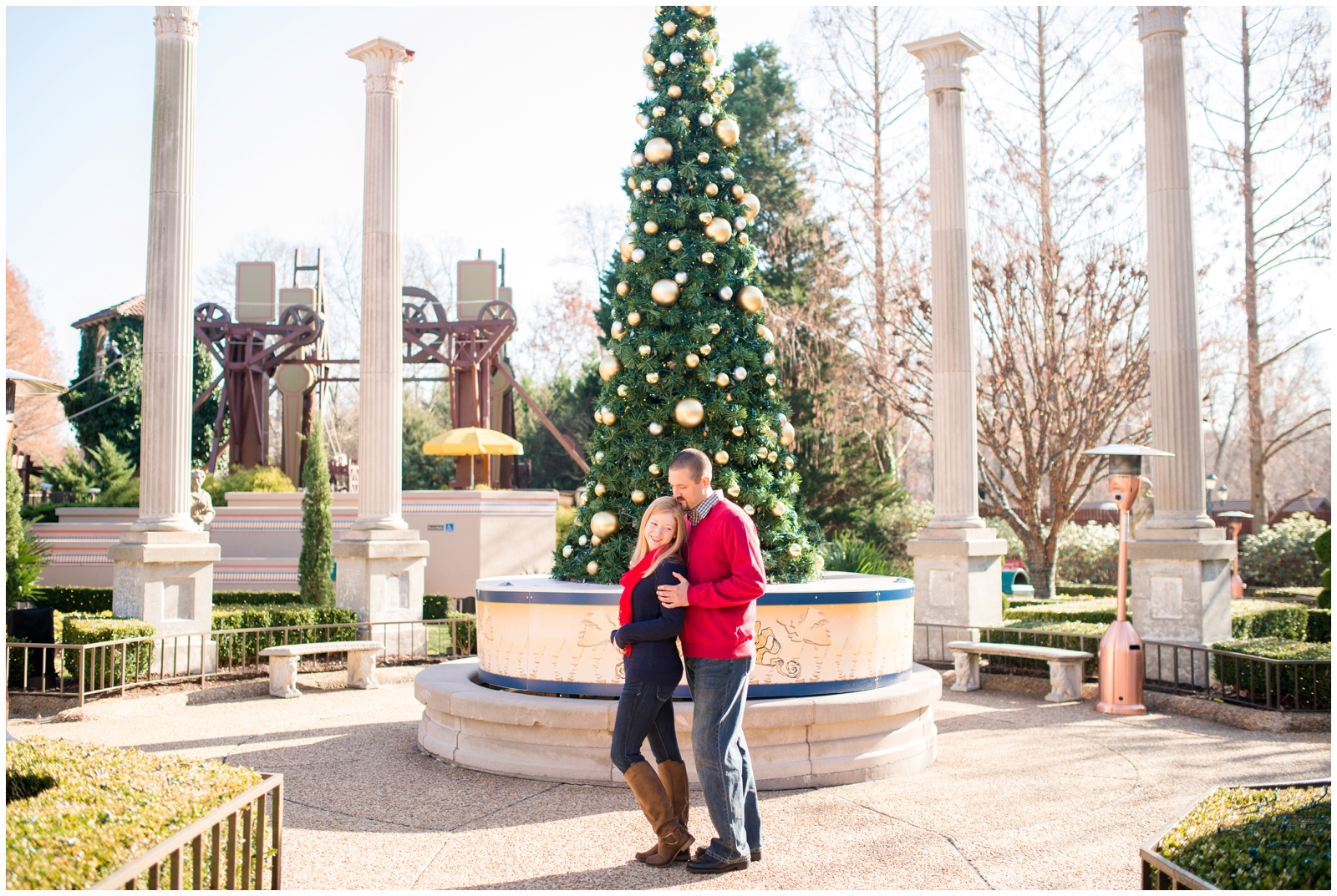 busch gardens williamsburg christmastown virginia engagement pictures
