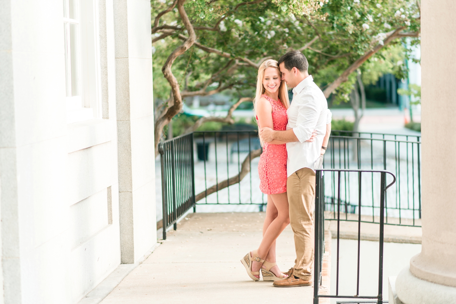 downtown norfolk engagement session by virginia wedding photographer