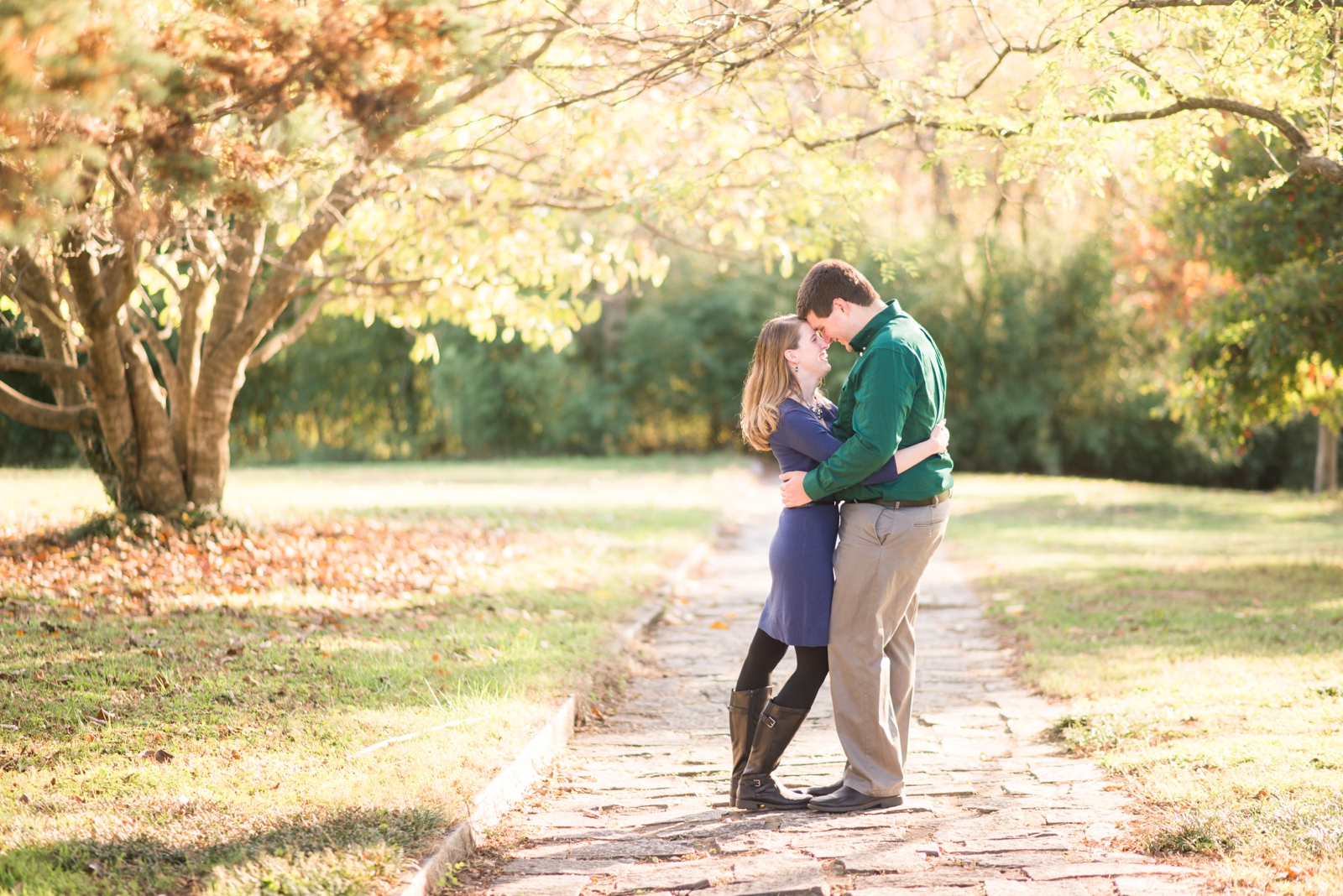 maymont richmond virginia fall engagement session by va wedding photographer