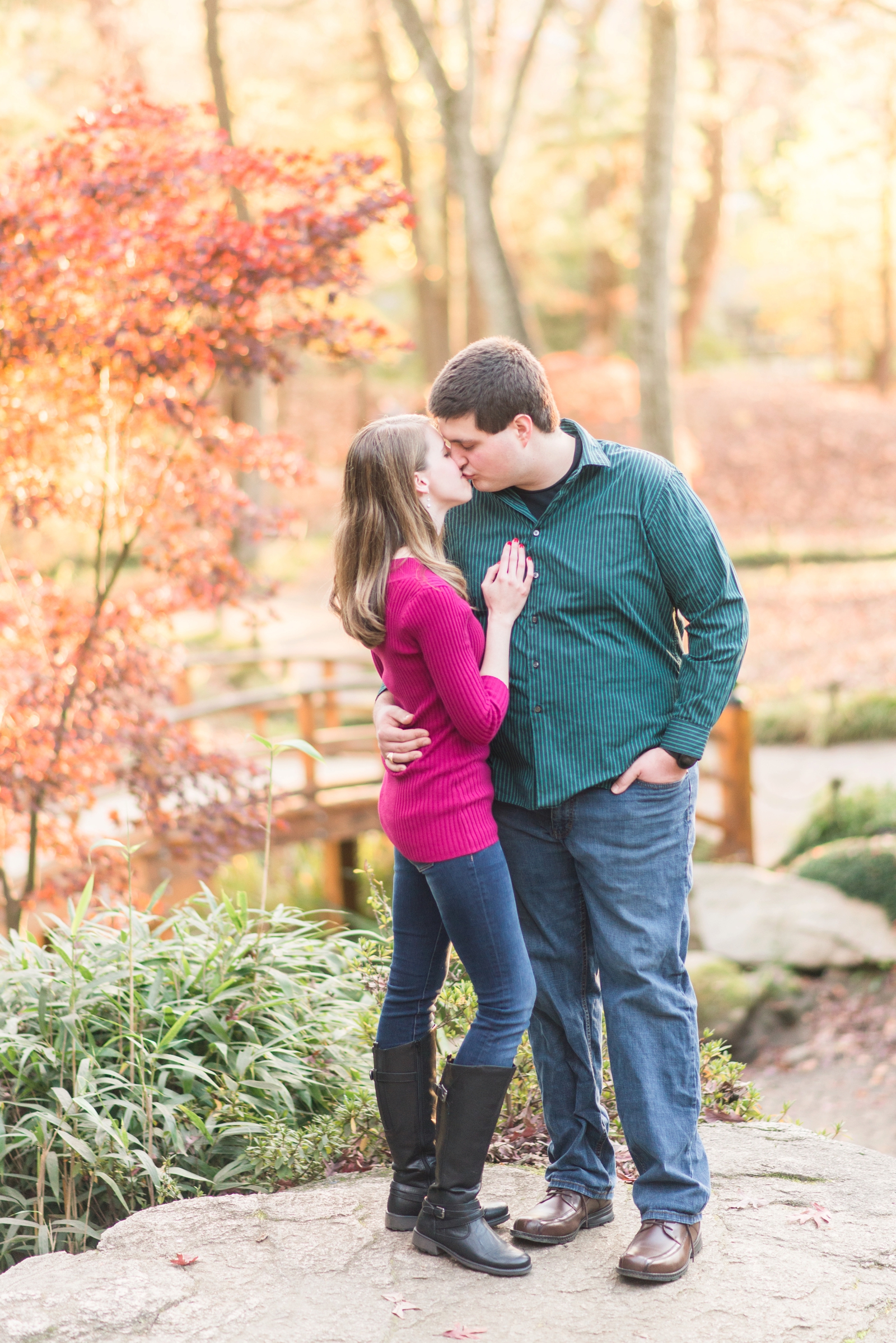 maymont richmond virginia fall engagement session by va wedding photographer