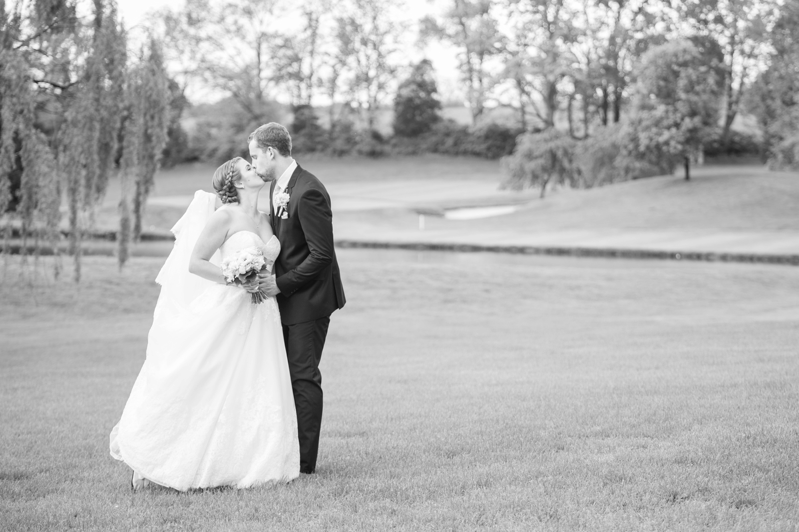 fauquier springs country club warrenton virginia navy and peach spring wedding 