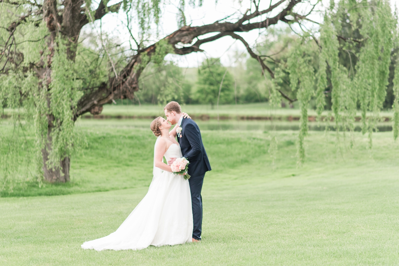 fauquier springs country club warrenton virginia navy and peach spring wedding 