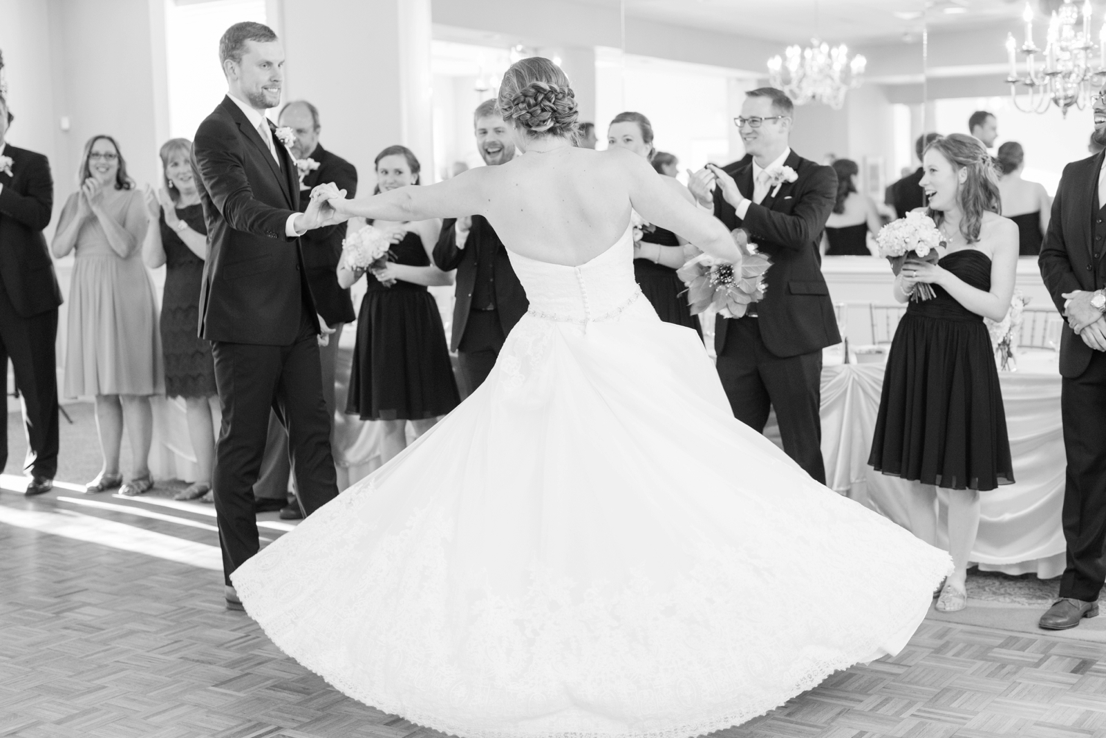 fauquier springs country club warrenton virginia navy and peach spring wedding 