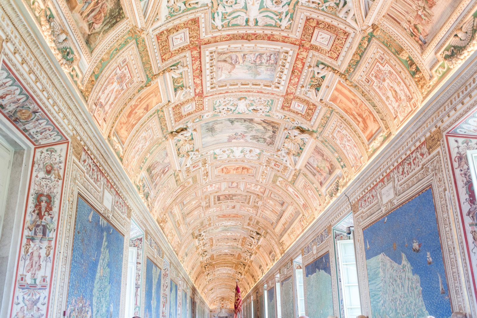 rome-italy-vatican-sistine-chapel-colosseum-mediterranean-cruise-carnival-vista-photo_5769.jpg
