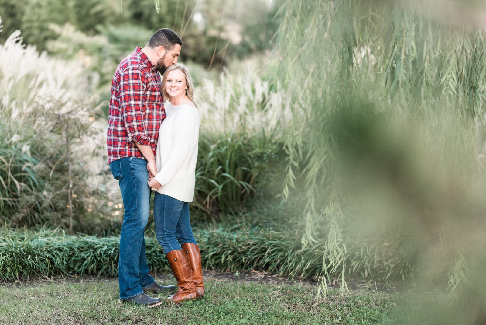 downtown-norfolk-virginia-fall-engagement-session-photo_2321.jpg